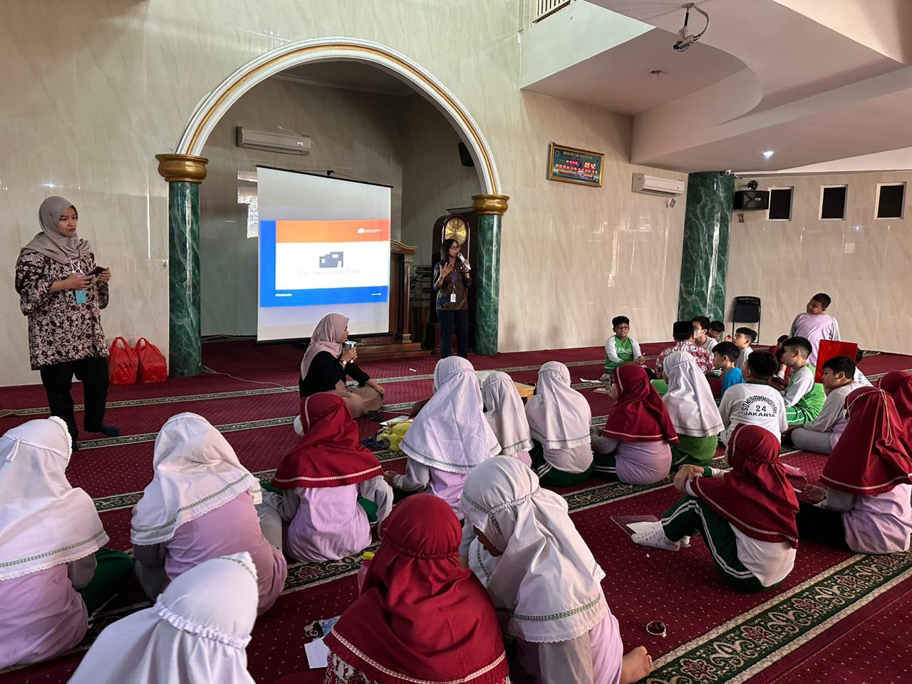 Workshop LiterAsyik : Satu Buku Satu Cerita Di SD Muhammadiyah 24